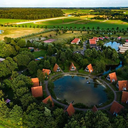 Vakantiepark Eigen Wijze Bant Bagian luar foto
