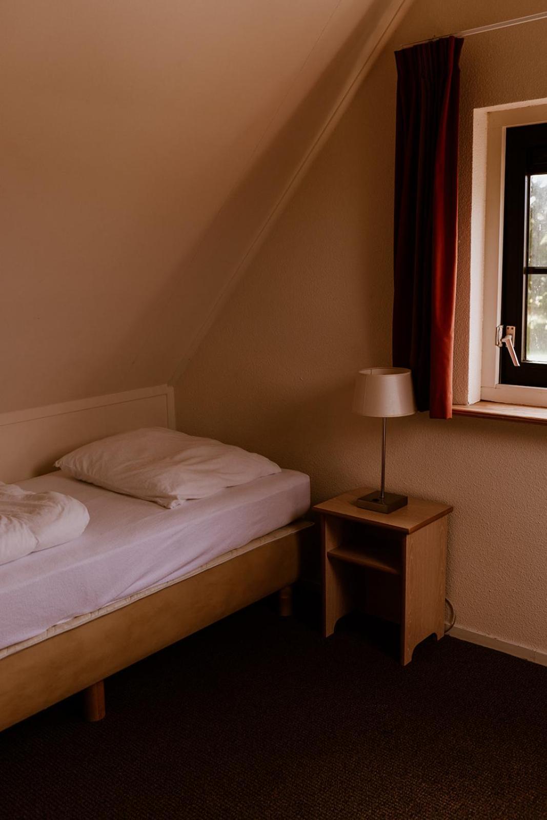 Vakantiepark Eigen Wijze Bant Bagian luar foto
