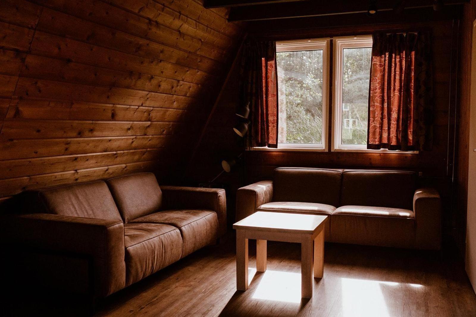 Vakantiepark Eigen Wijze Bant Bagian luar foto